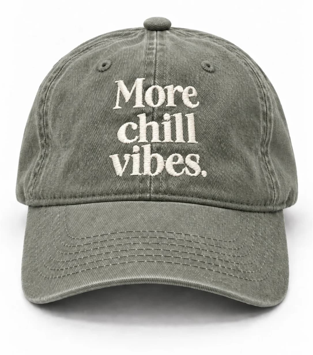 Gorra FML en gris deslavado, con frase More chill vibes.