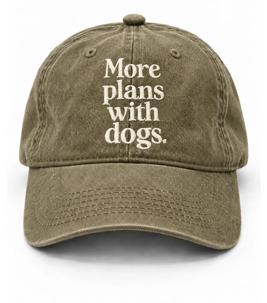 Gorra FML en khaki deslavado, con frase More plans with dogs.